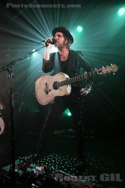 GAZ COOMBES - 2023-03-03 - PARIS - La Maroquinerie - Gareth Michael Coombes